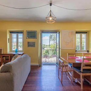  Apartamento Antigua Casa De Escritor Junto A La Playa